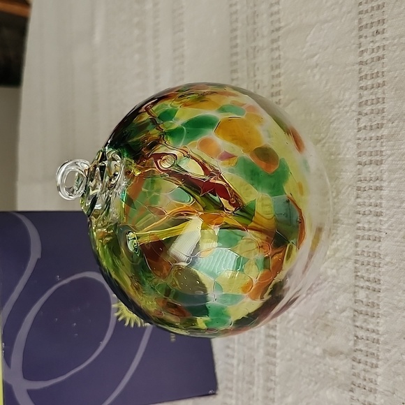 Kitras Art Glass Blown Glass Handmade in Canada Ornament - Picture 4 of 8